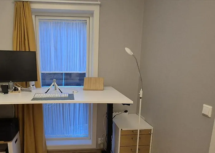 Work Friendly 1br I Office Setup I Near Ferry